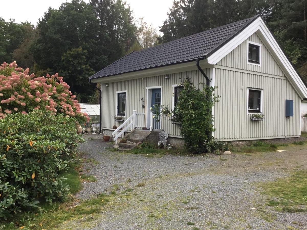 AirbnbEkåsberg Olofstorp Exterior foto