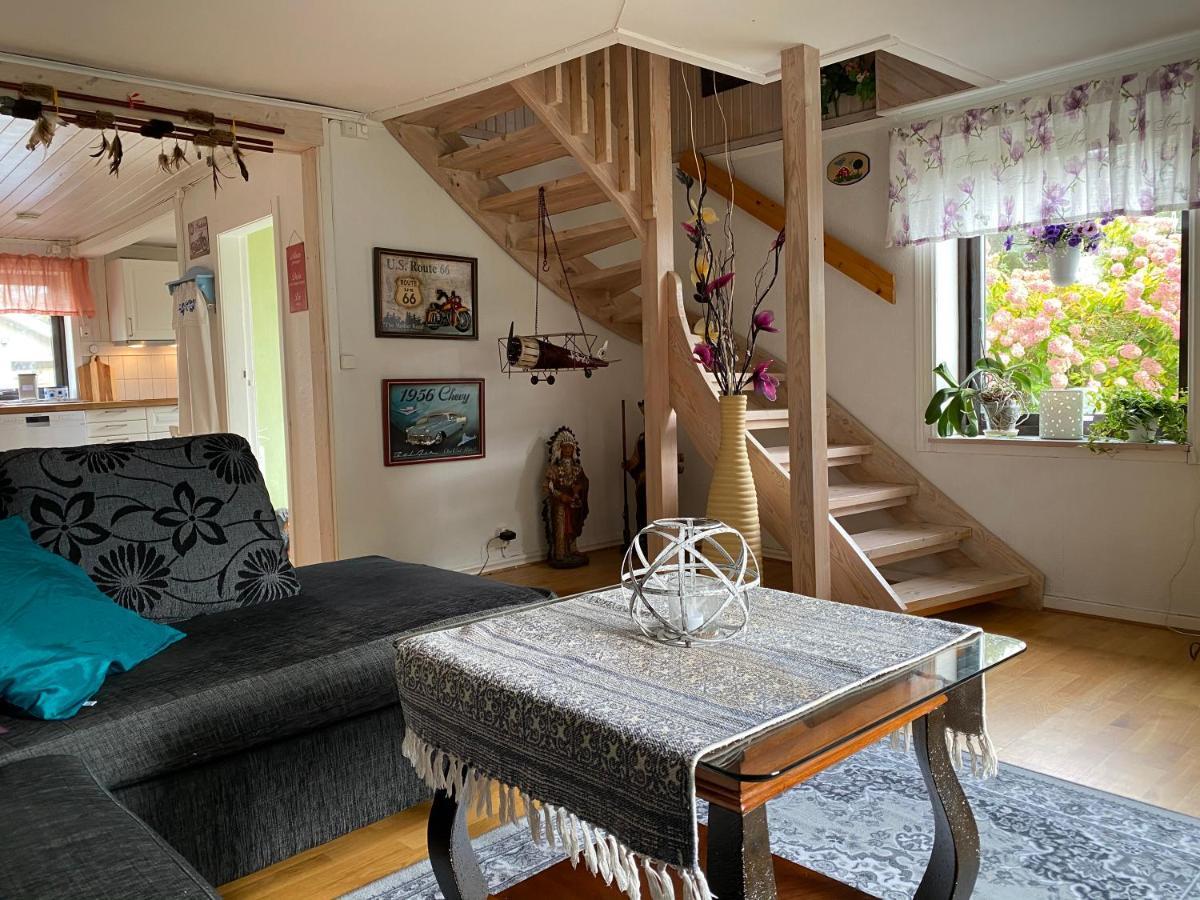 AirbnbEkåsberg Olofstorp Exterior foto